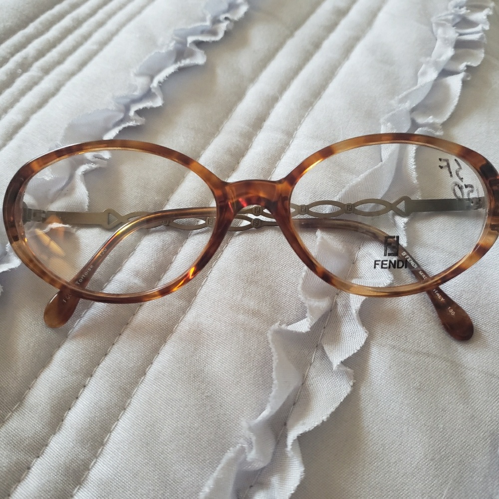 FENDI vintage eyeglasses/sunglasses